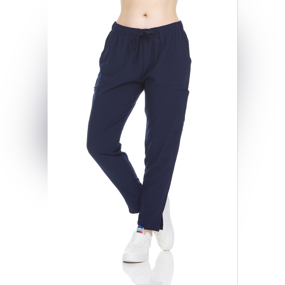 ✨️✨️NWT✨️✨️ HealWear Women's Tapered Scrub Pants - 4-Way Stretch